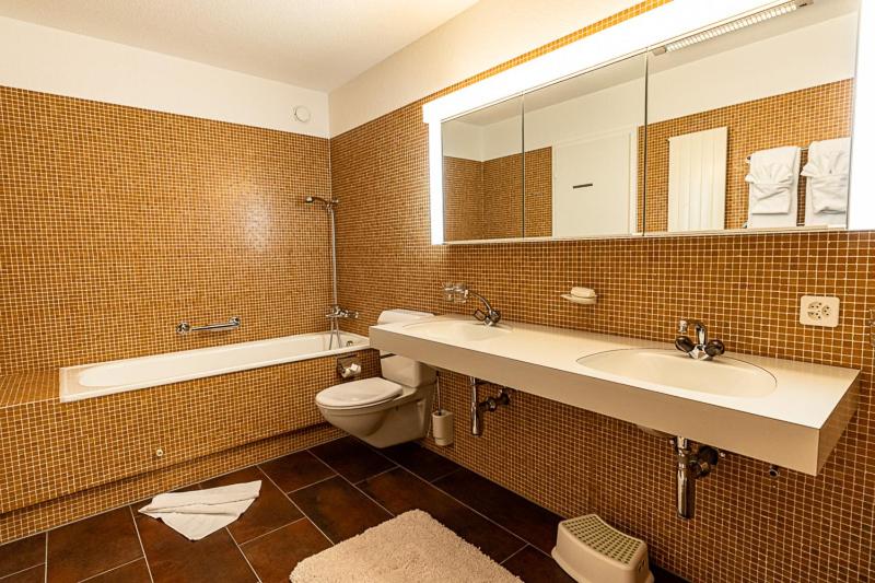 Edelweiss Casa Surmir - Housity