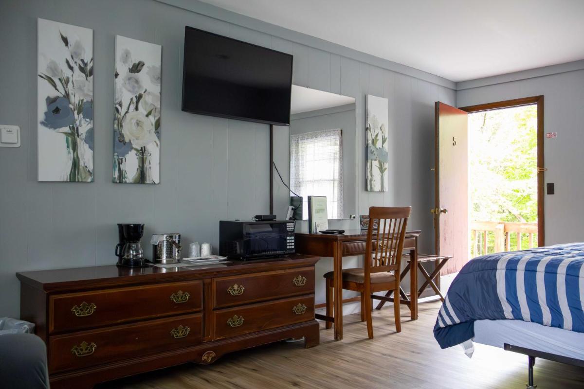 1848 Inn - Housity