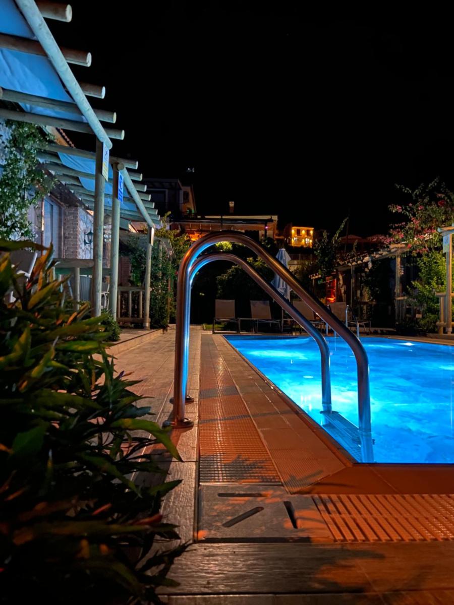 Suna House - Housity