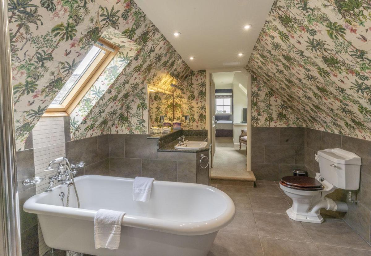Knockinaam Lodge - Housity