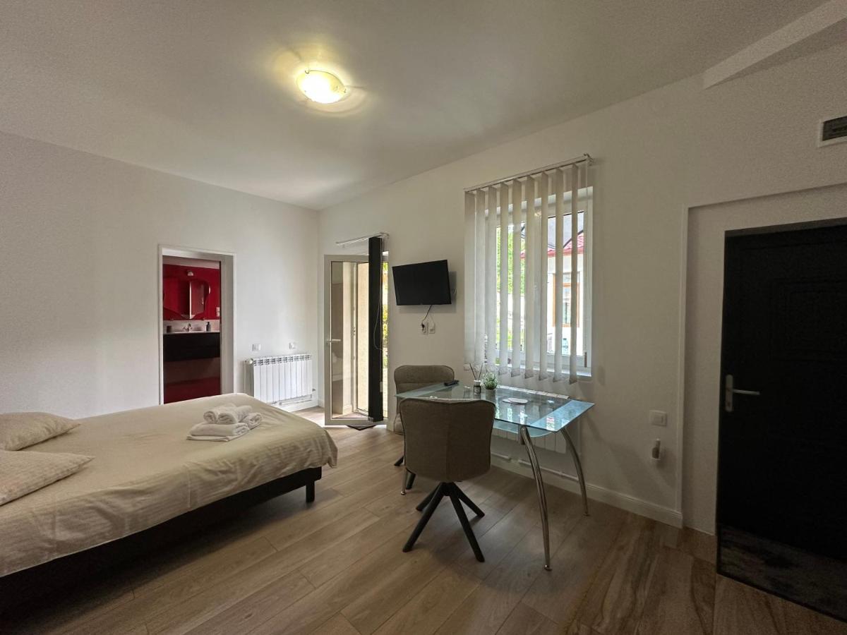 Livada Studio Apartments - Hizvo