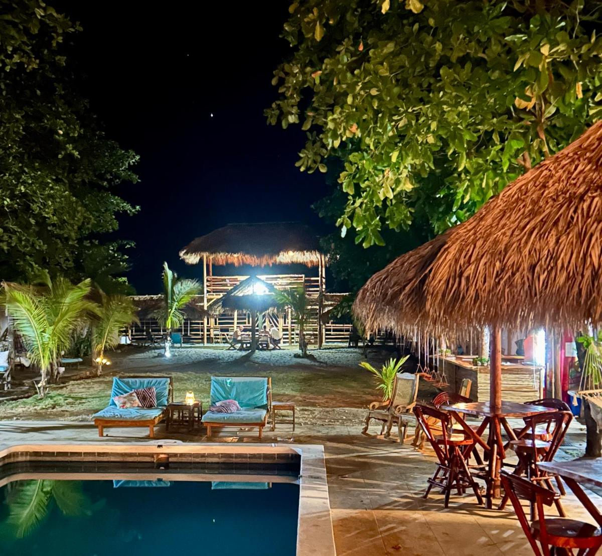 Hotel Tranquilo - Housity