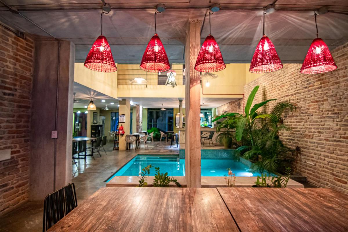 Oasis Fresh Hotel - Housity