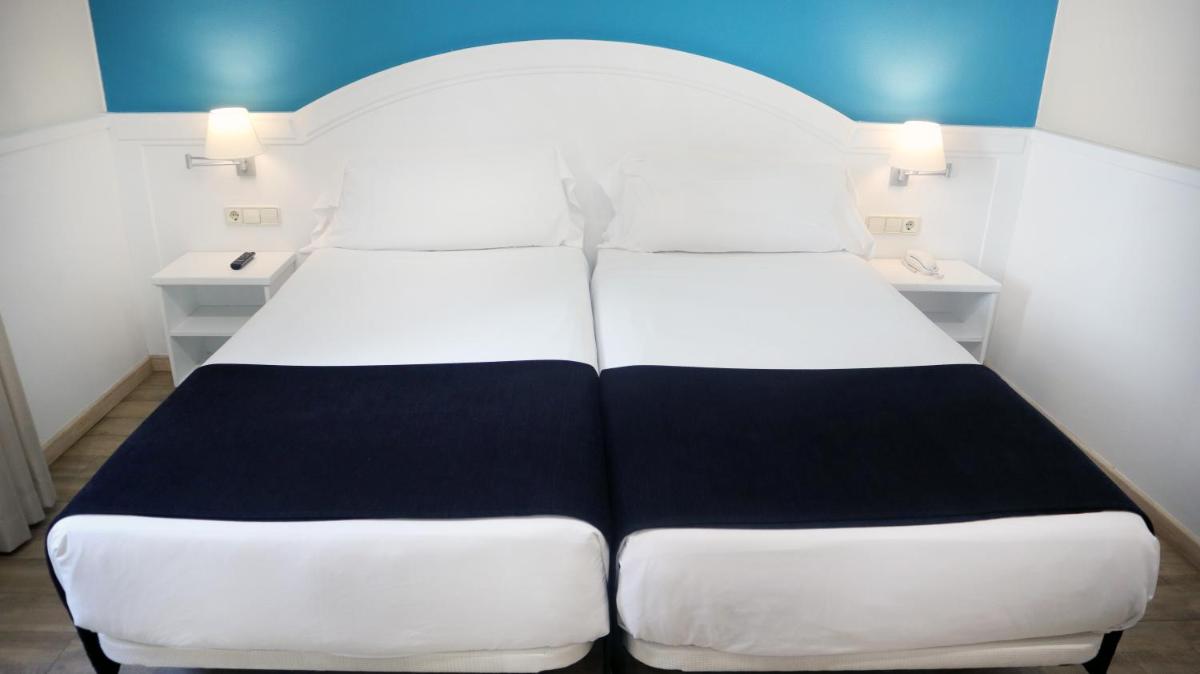 Cama o camas de una habitación en 1881 Hotel Balneario Vichy Catalan