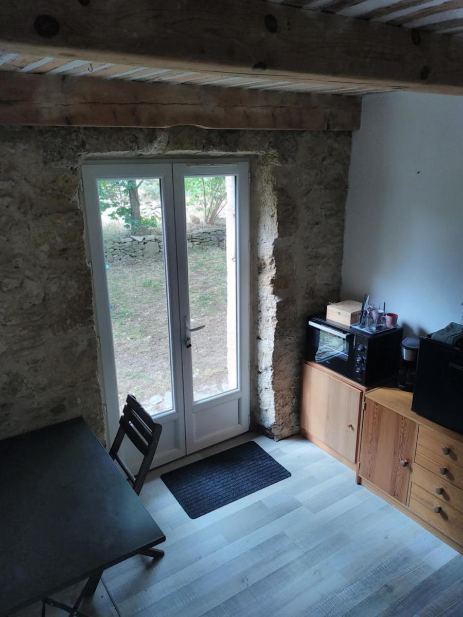 Sous un chêne bicentenaire - Housity