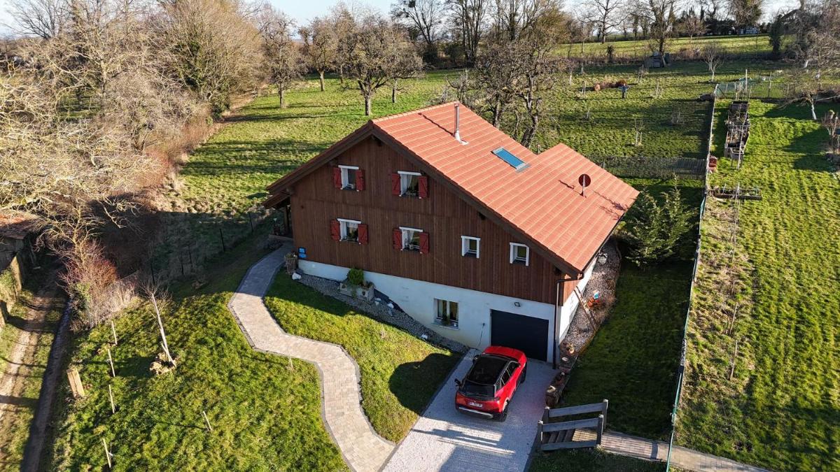 Le Chalet au vieux vignoble avec espace Sauna et Jacuzzi - Housity