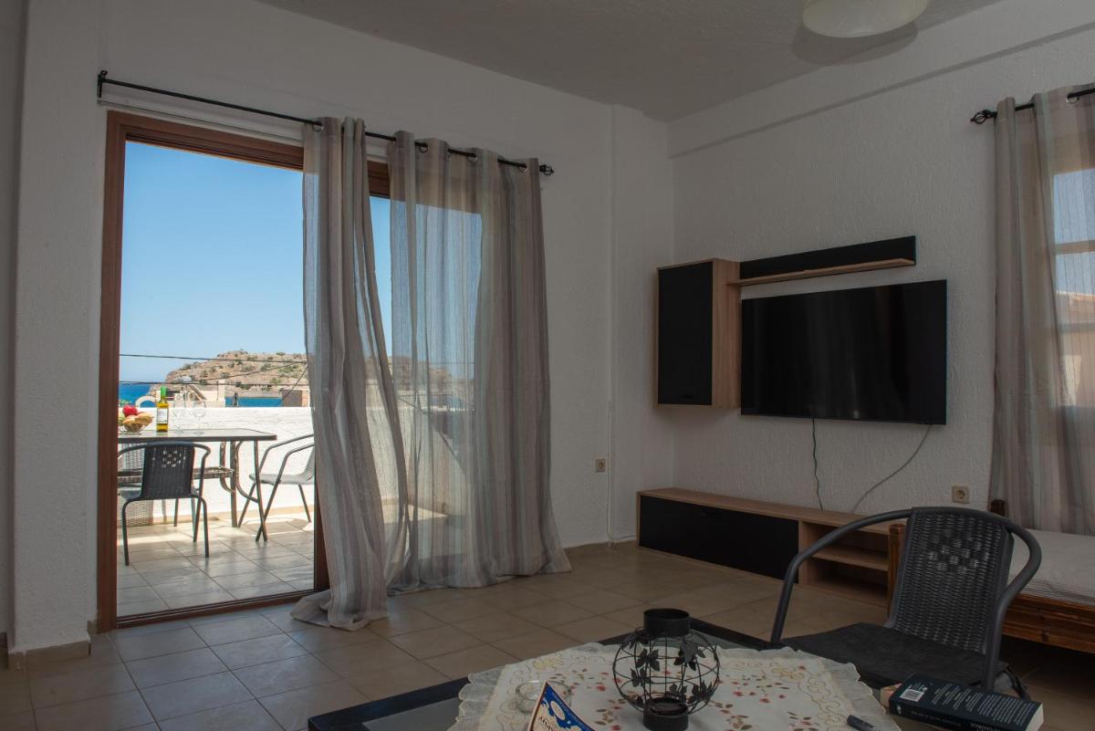 Athina Villas - Housity