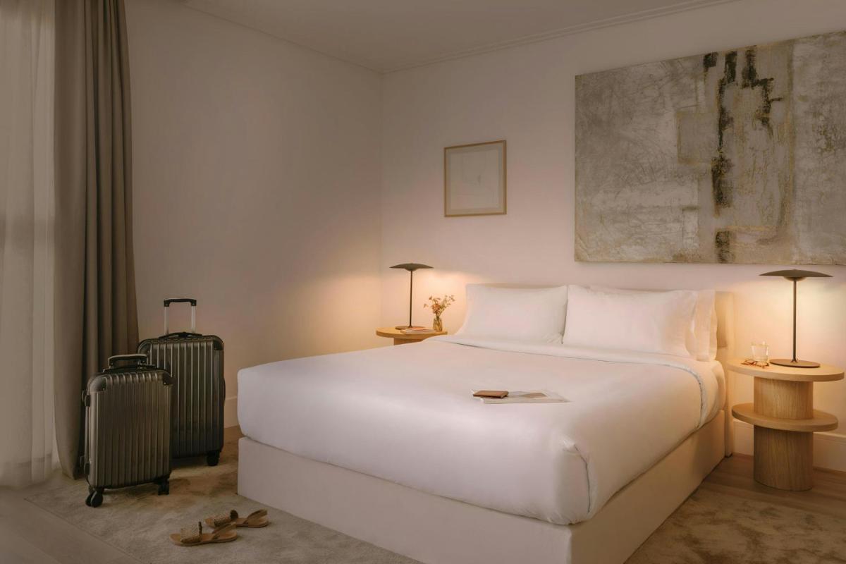 Cama o camas de una habitación en Paseo de Gracia Hotel, Sonder by Marriott Bonvoy