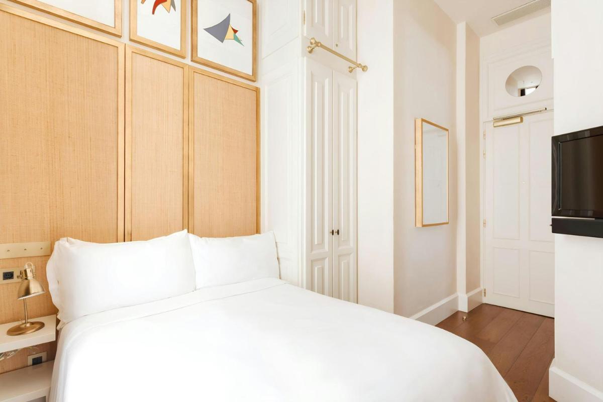 Cama o camas de una habitación en DO Plaça Reial Hotel Gothic Quarter, Sonder by Marriott Bonvoy