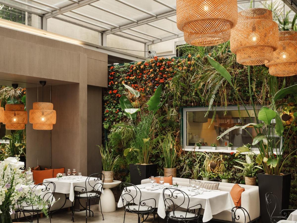 Restaurant ou autre lieu de restauration dans l'établissement Hôtel De Sers Champs Elysées Paris