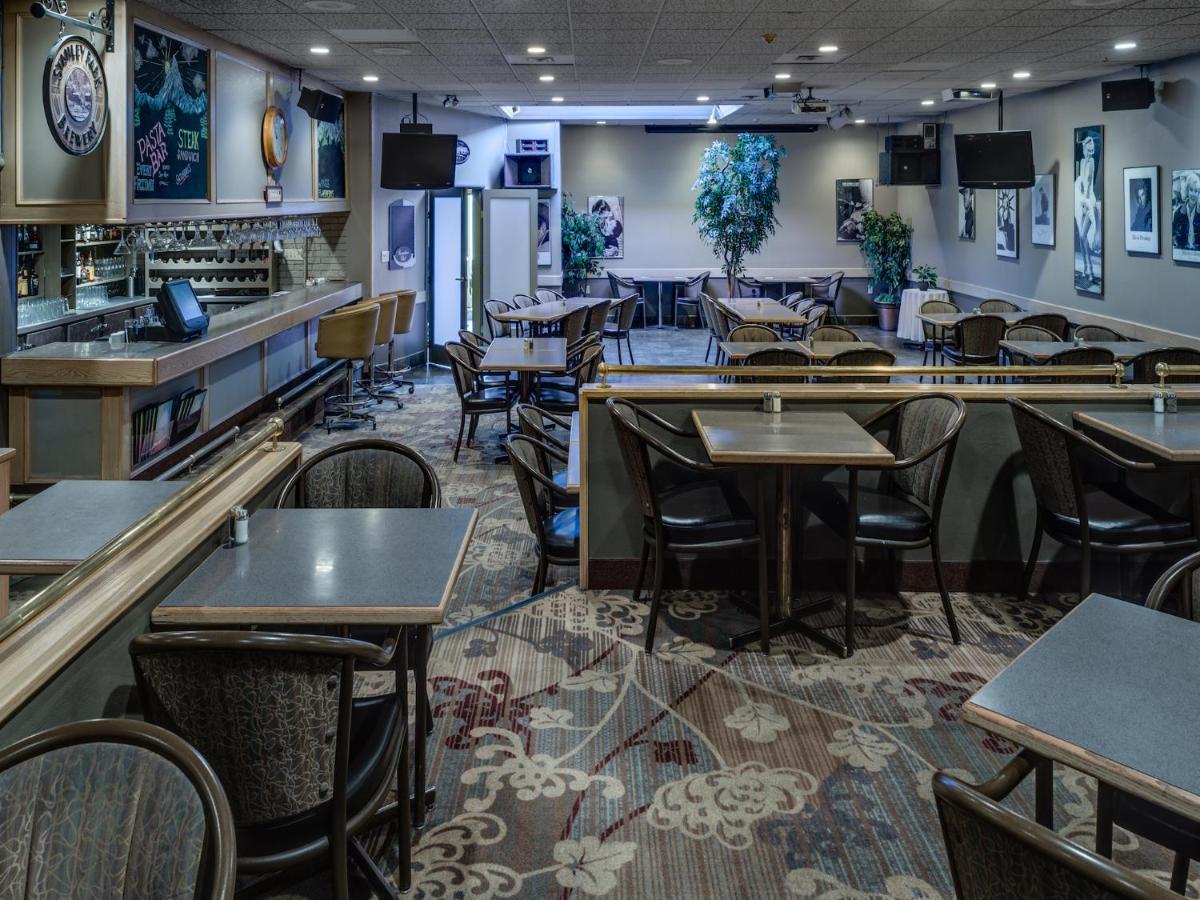 Suitetrails - Heritage Inn Hotel & Convention Centre - Cranbrook