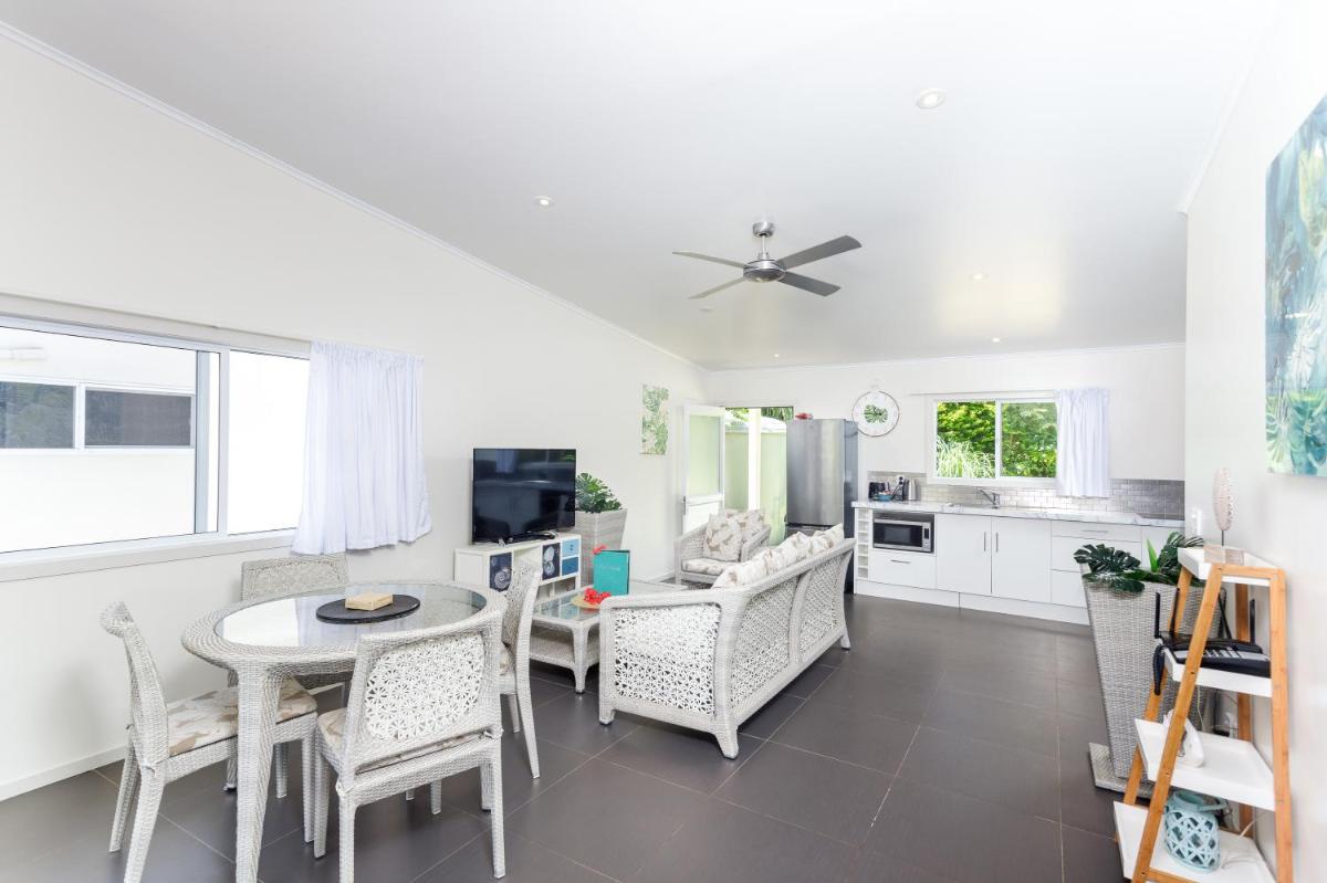 Mama Taras Bungalows - Housity