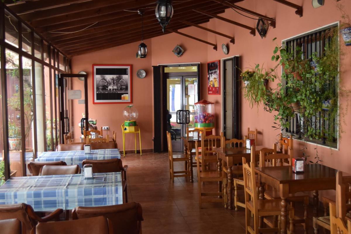 Hotel Río Seco - Housity