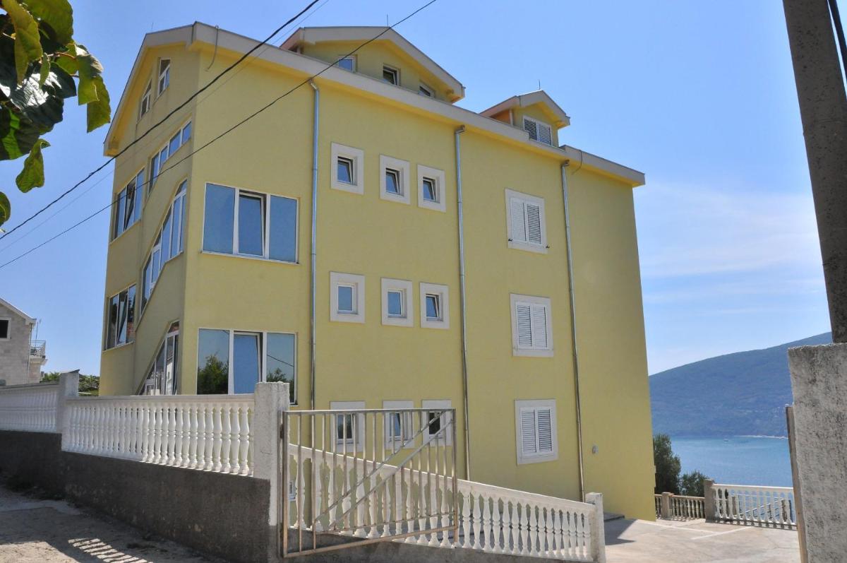 Apartment Bayer - Hizvo