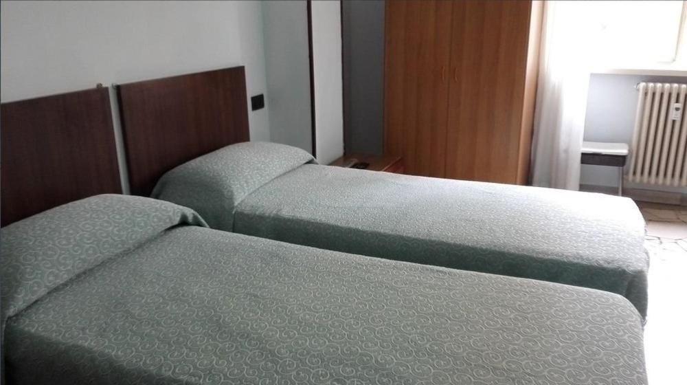hotel mira - Housity