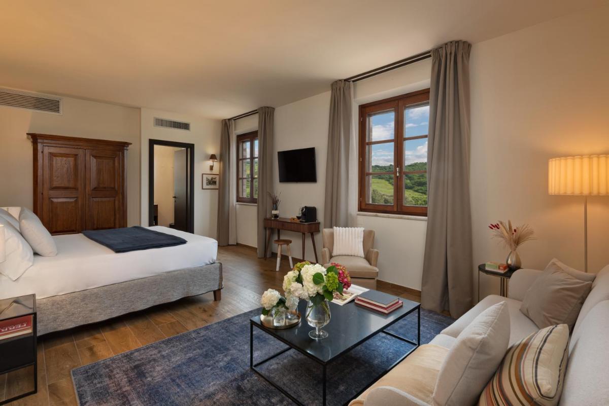 Poggio Paradiso Resort & Spa - Housity