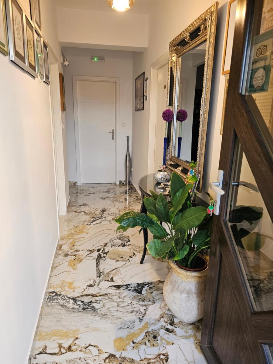 Guesthouse S&L - Housity