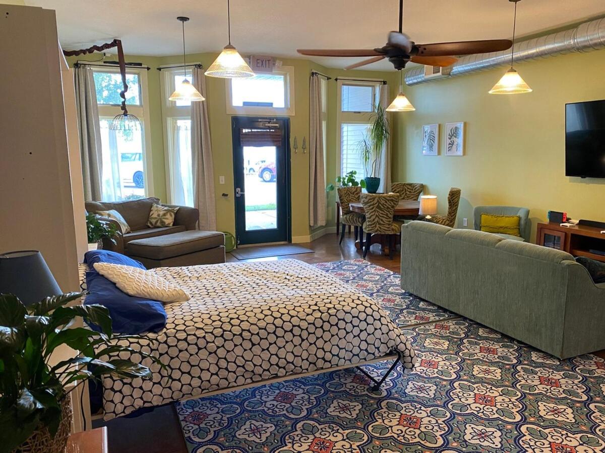 Pepin Marina Retreat Street Level Loft Apartment - Housity
