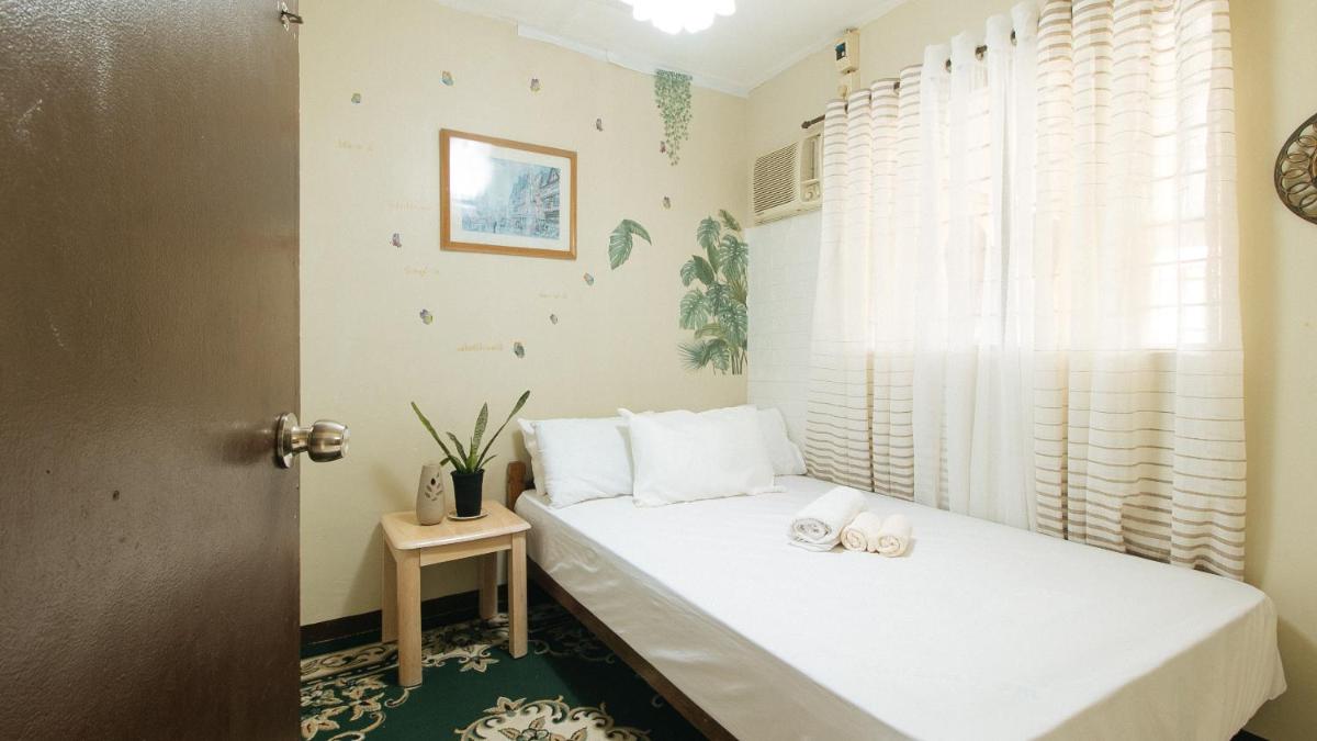 Jb's Transient House - Housity