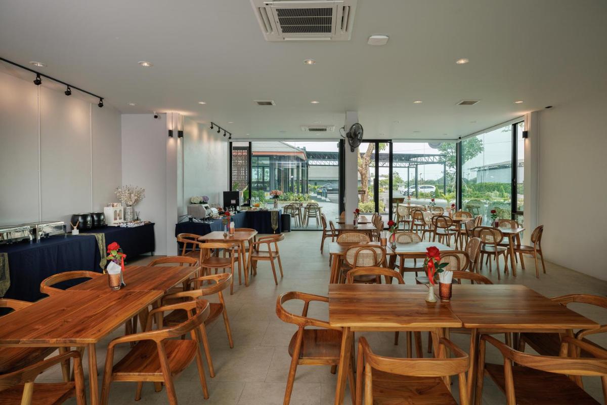 The Horizon Groove Hotel - Housity