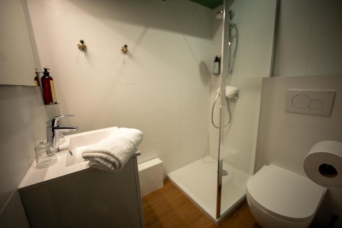 Grand Hotel De La Poste - Lyon Sud - Vienne - Housity