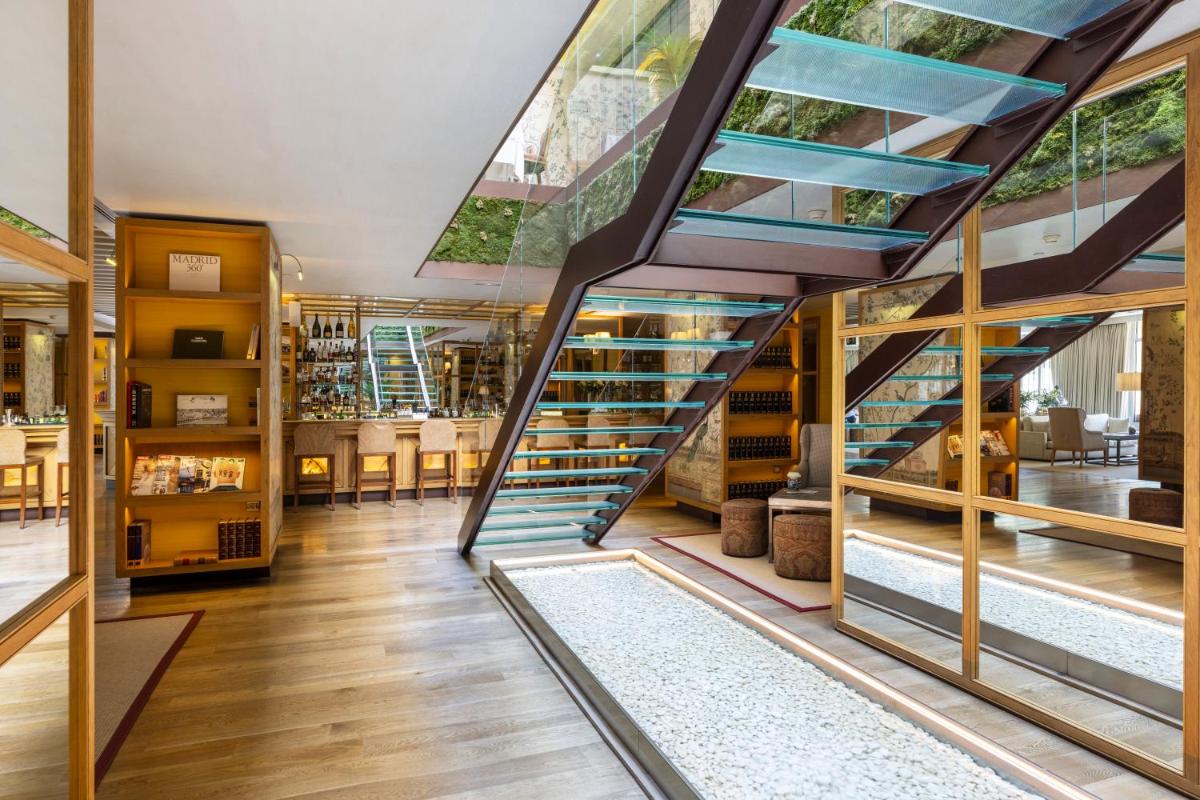 Litera o literas de una habitación en URSO Hotel & Spa, a Small Luxury Hotel of the World