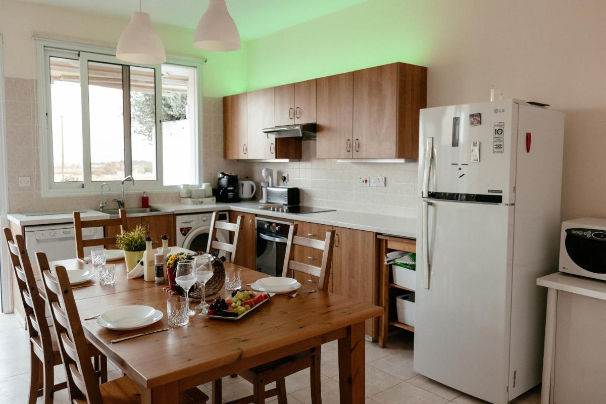 Leah's Deluxe Villa - Housity