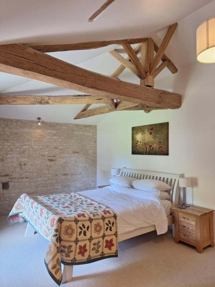Gites Les Grandes Ecures - Housity