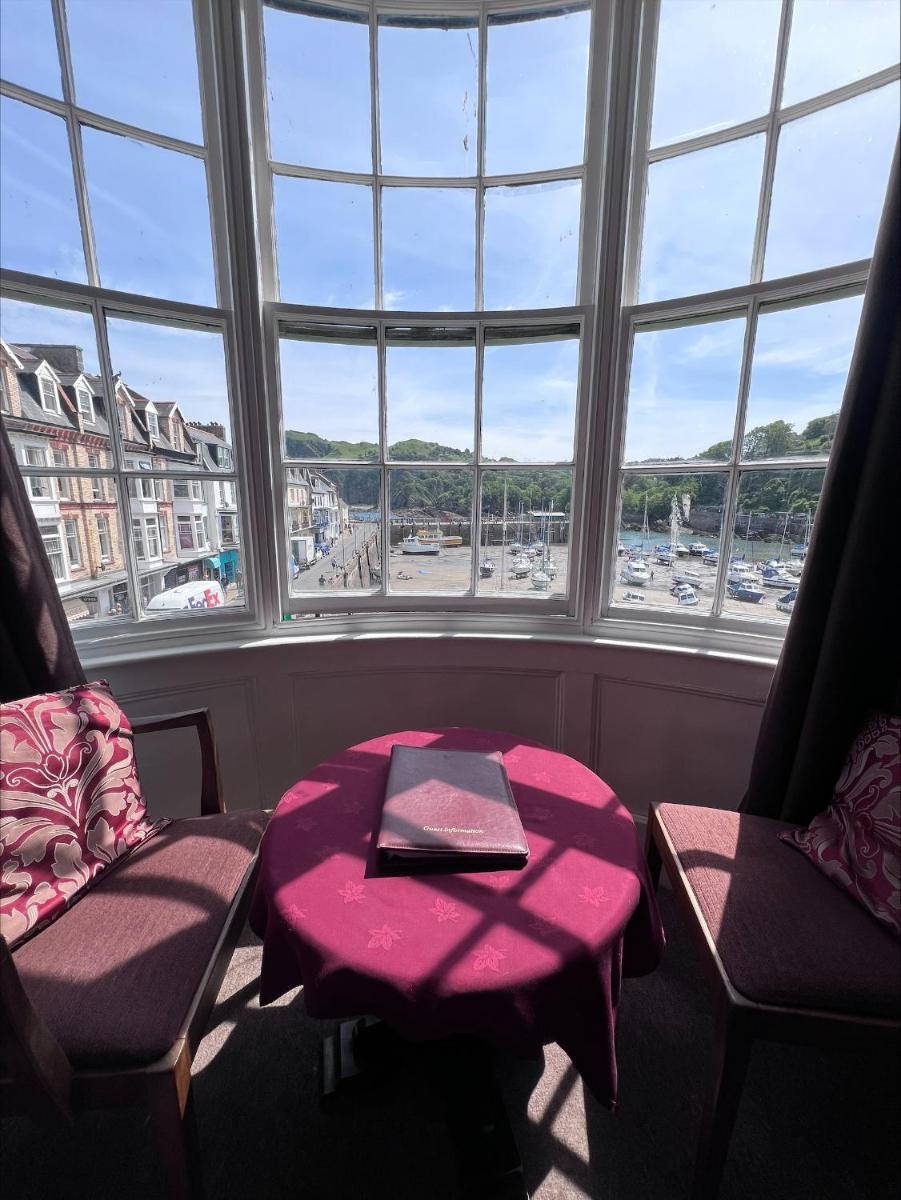 Royal Britannia Hotel - Housity