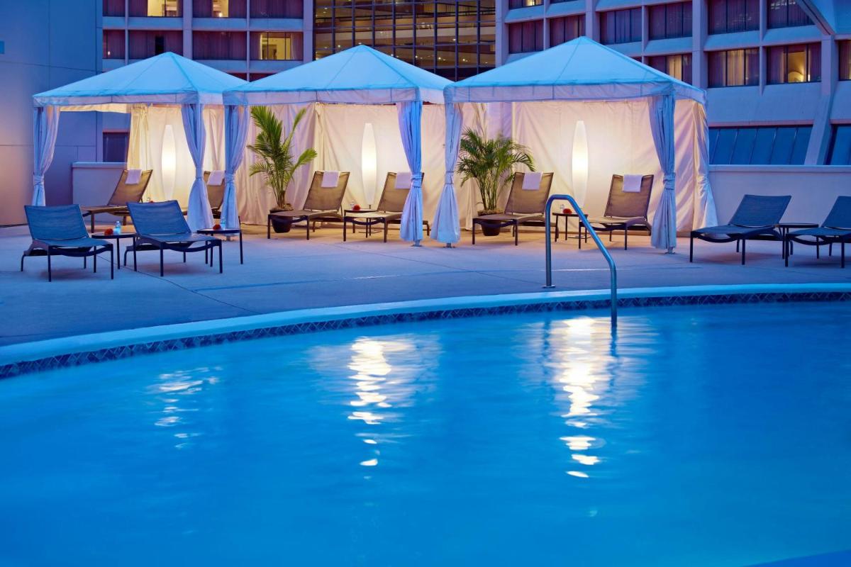 Atlanta Marriott Marquis - Housity