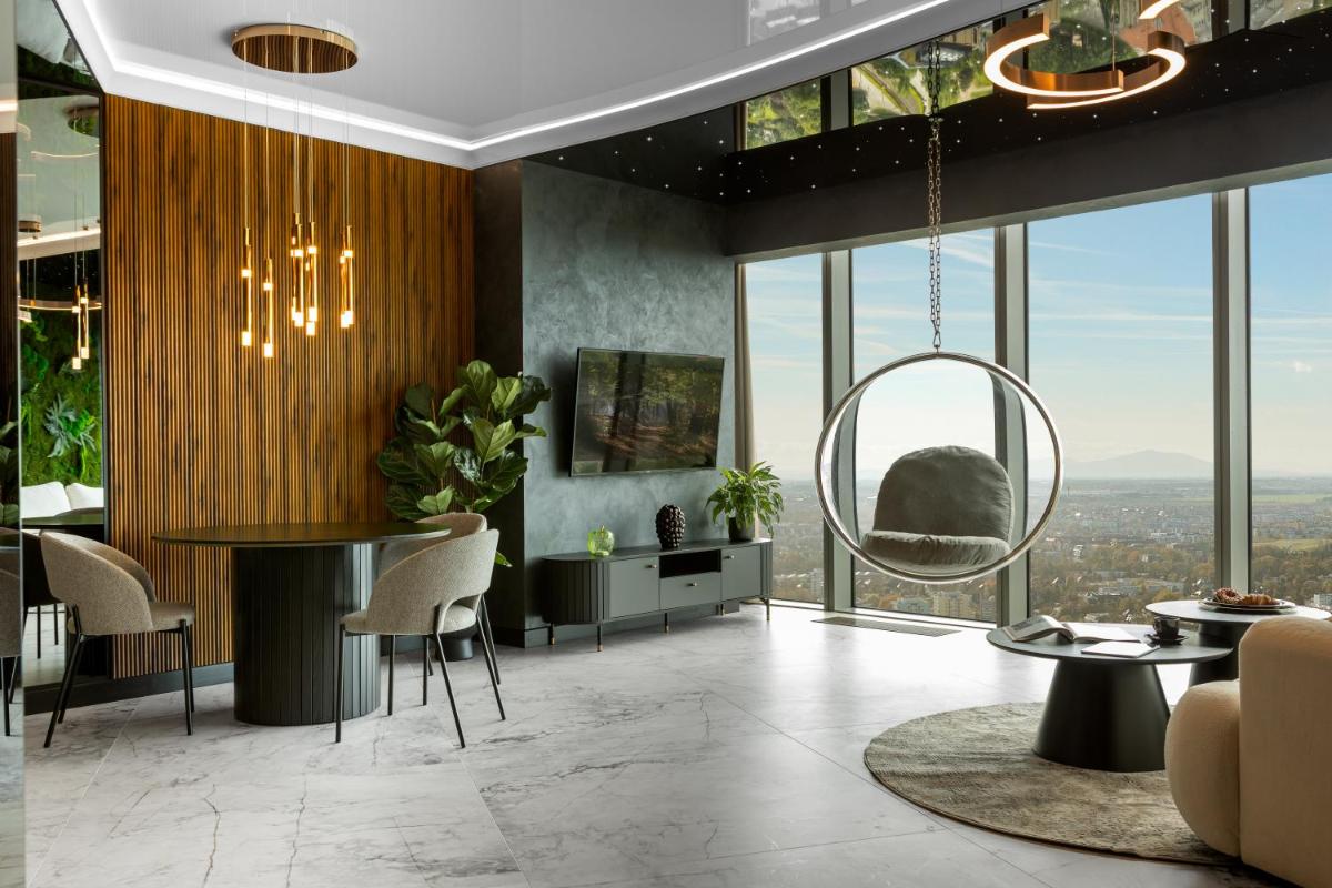 In The Sky - Apartamenty w Sky Tower - Housity