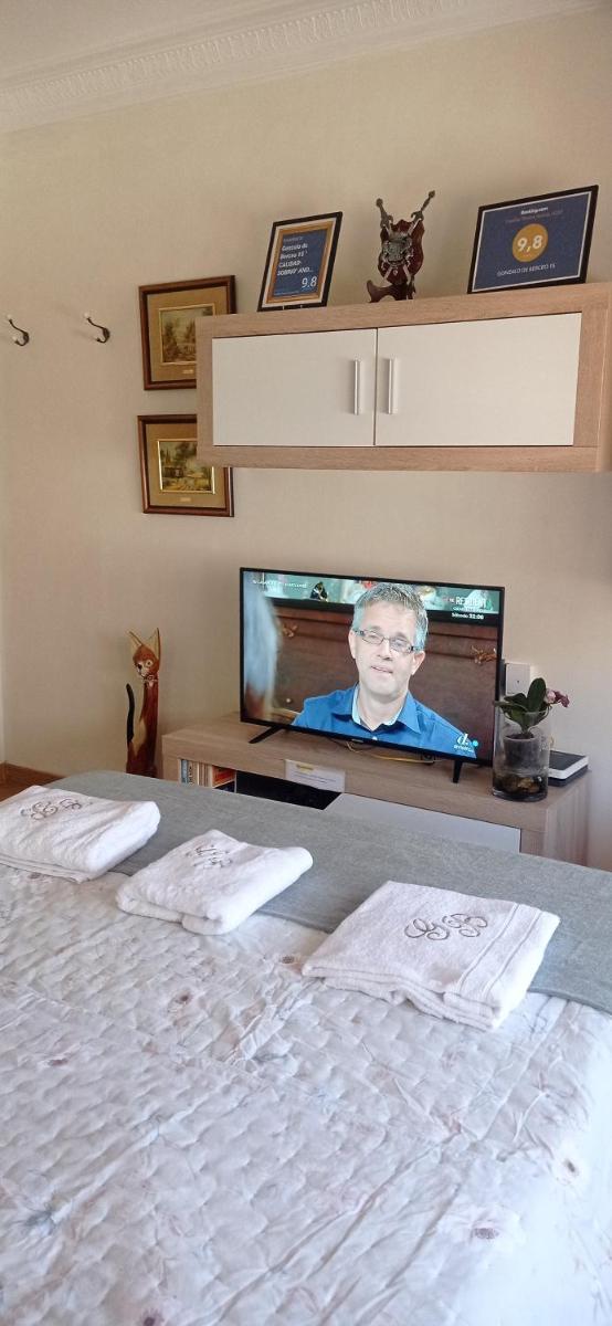 Gonzalo de Berceo 15 " CALIDAD-SOBRIO" AND " FREE PRIVATE PARKING " - Housity