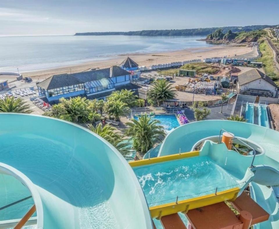 Atlantis Holiday Apartments - Housity