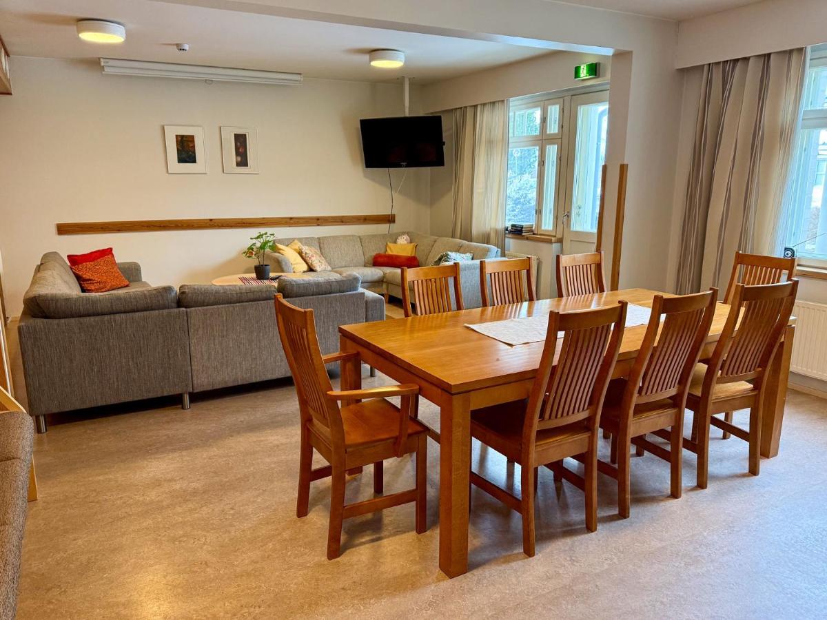 Hotelli Joentalo - Housity