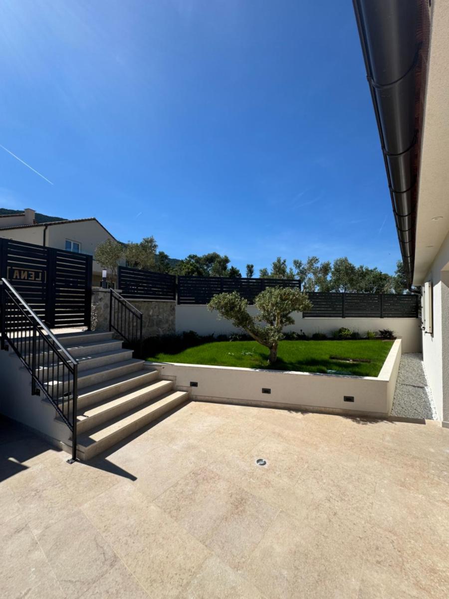 Guest House Lena, Nerezine, Mali Losinj - Housity