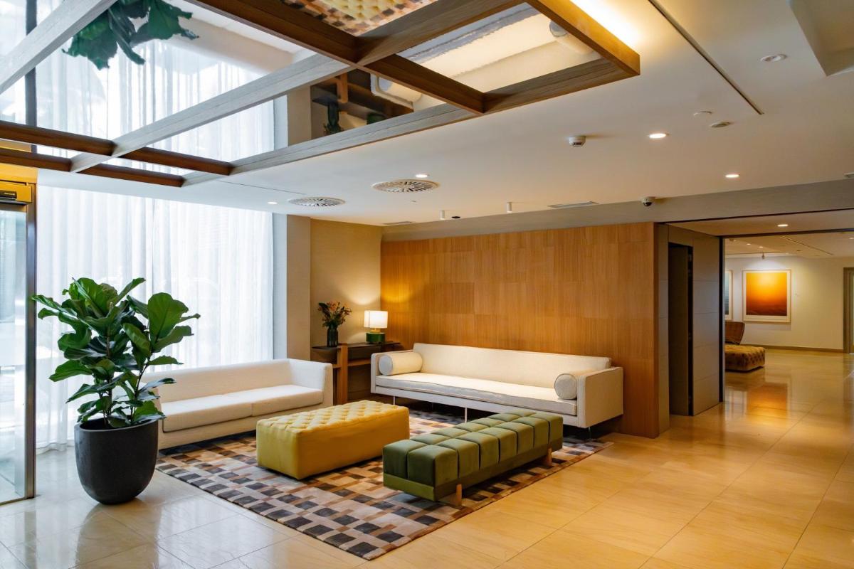 Hotel Miramar Barcelona GL - LVX Preferred Hotels & Resorts - Newly Renovated - Housity