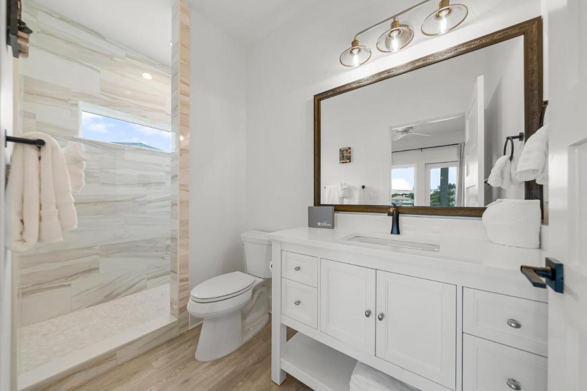 Beach House - Even Keel by Panhandle Getaways - Housity
