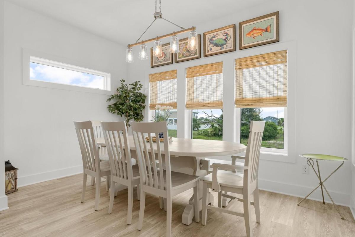 Beach House - Even Keel by Panhandle Getaways - Housity