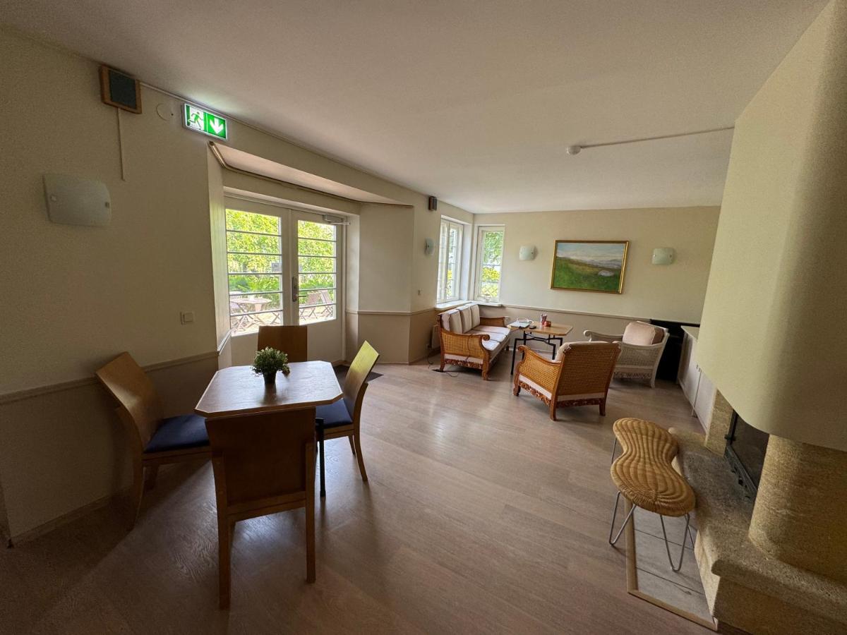 Inge Villa Apartment Hotel - Hizvo
