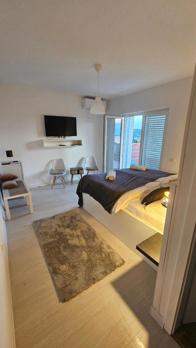 Bed &amp; Breakfast Dora - Housity