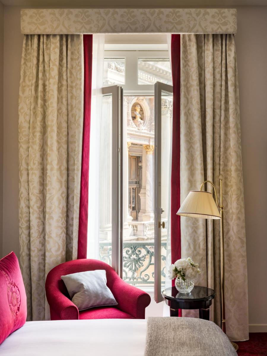 Un ou plusieurs lits dans un hébergement de l'établissement InterContinental Paris Le Grand by IHG