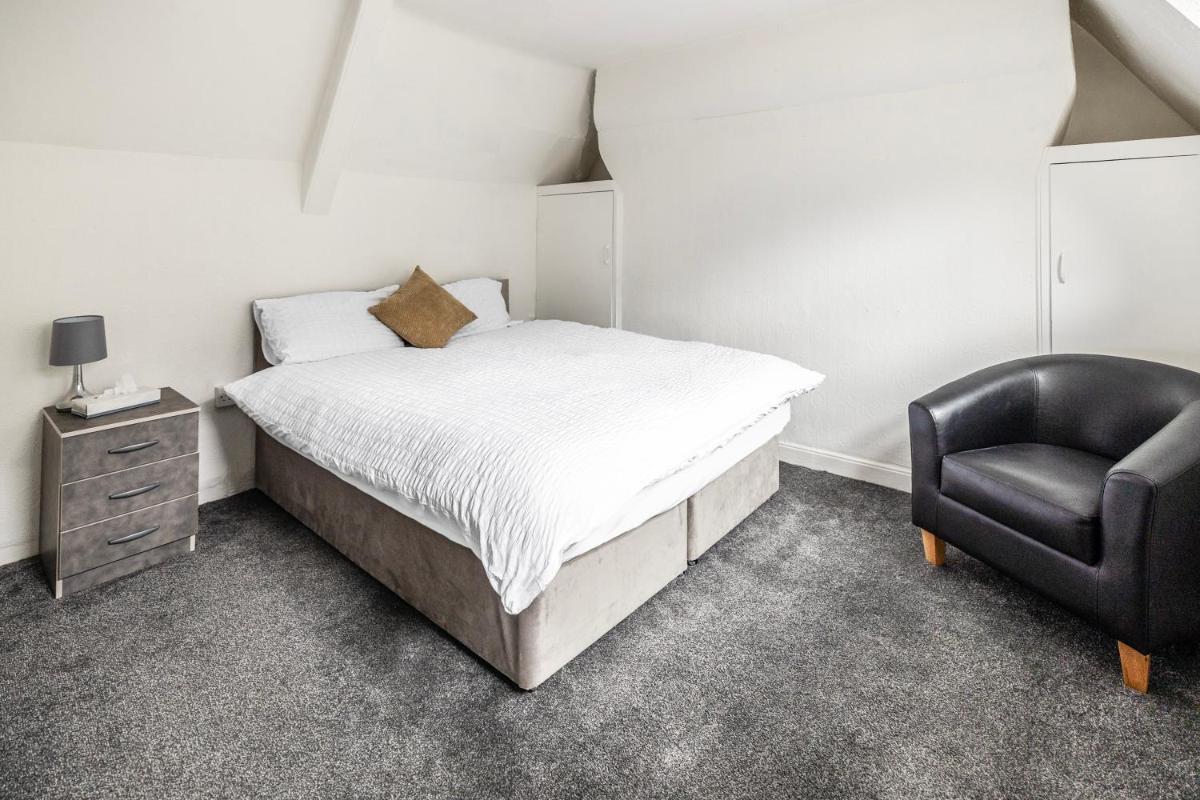 OYO A Better Night Hotel - Manchester Salford - Housity