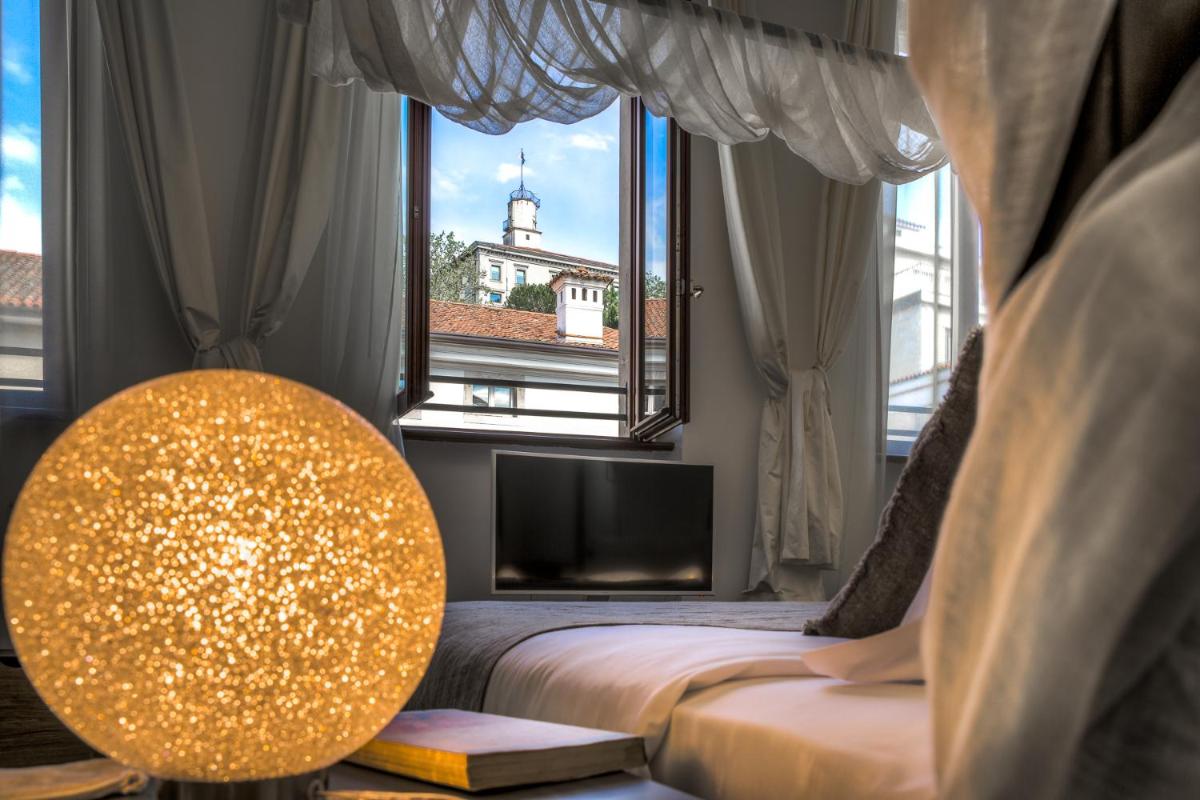 Mercatovecchio Luxury Suites - Housity