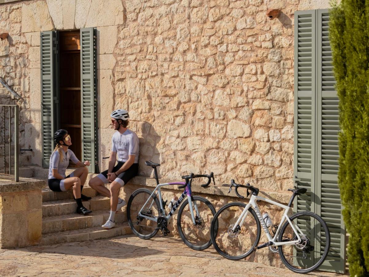 Montar en bicicleta en Es Figueral Nou Hotel Rural & Spa - Adults Only - Over 12 o alrededores