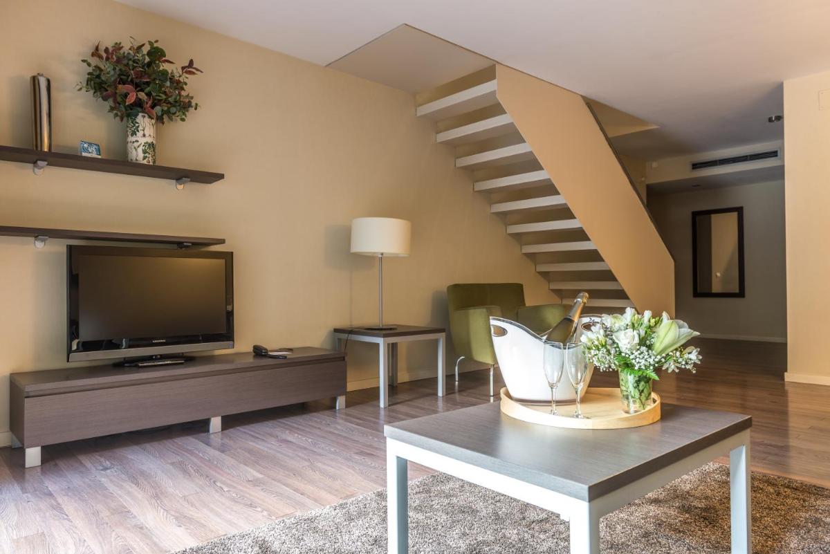 Casp 74 Apartments - Hizvo