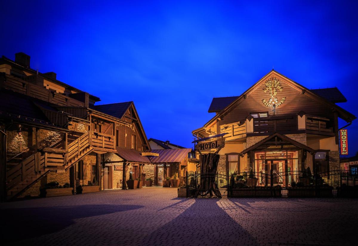 Hotel - Karczma Klimtówka - Housity