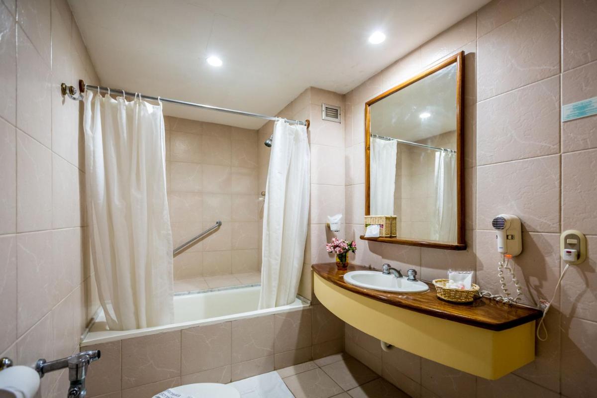 Hotel Olé Caribe - Housity