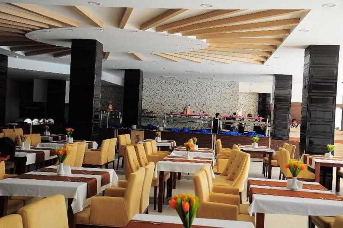 Anita Dream Hotel - Housity