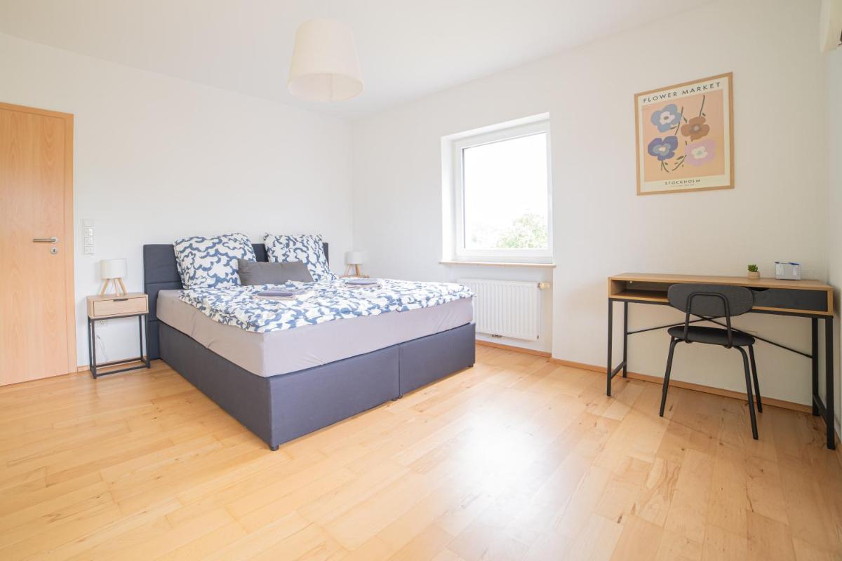 Köstlbach Apart I Ferienwohnung bis 3 & 6 Personen I Nürnberg I Neumarkt I Messe I Natur I Küche I Parken I Waschmaschine I Garten - Housity