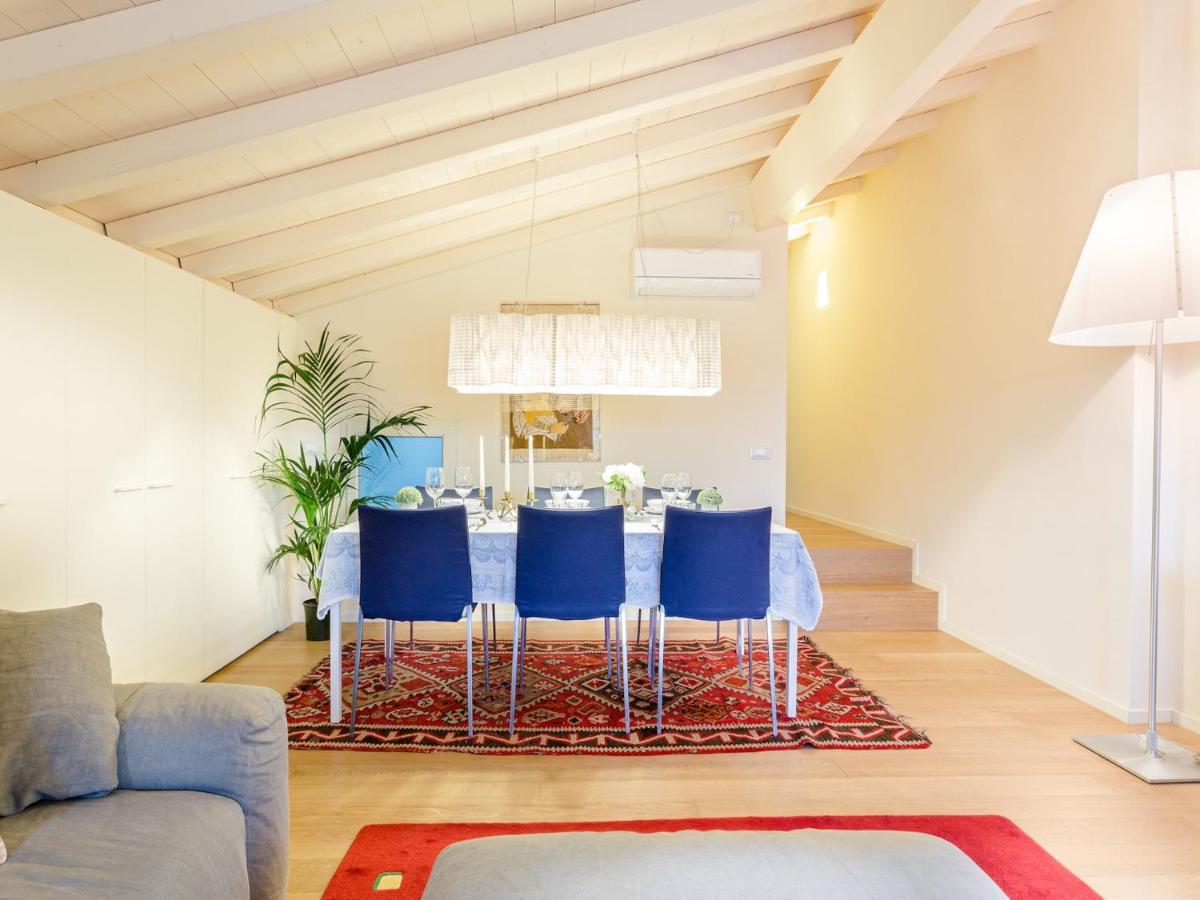 Apartment in Lucca with Terrace Views - Housity